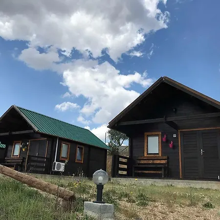 Monte Do Azibo Glamping 캠프장 *