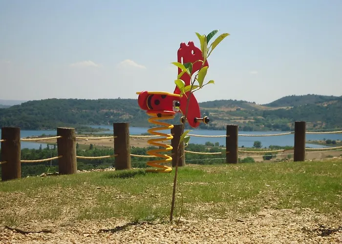 Monte Do Azibo Glamping אתר קמפינג Podence