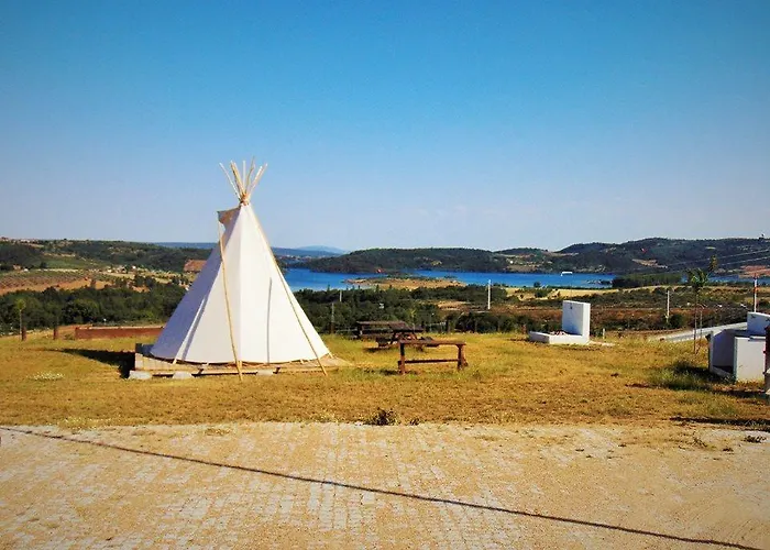 Monte Do Azibo Glamping *