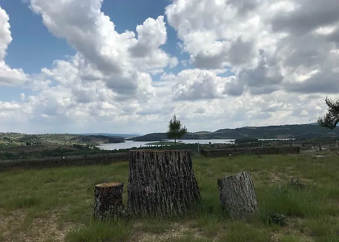 אתר קמפינג Monte Do Azibo Glamping *