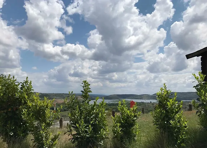 Monte Do Azibo Glamping אתר קמפינג Podence