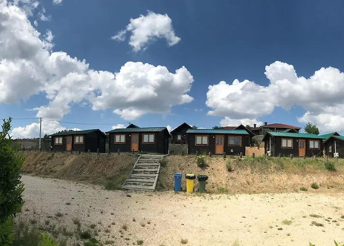 Monte Do Azibo Glamping 캠프장 *